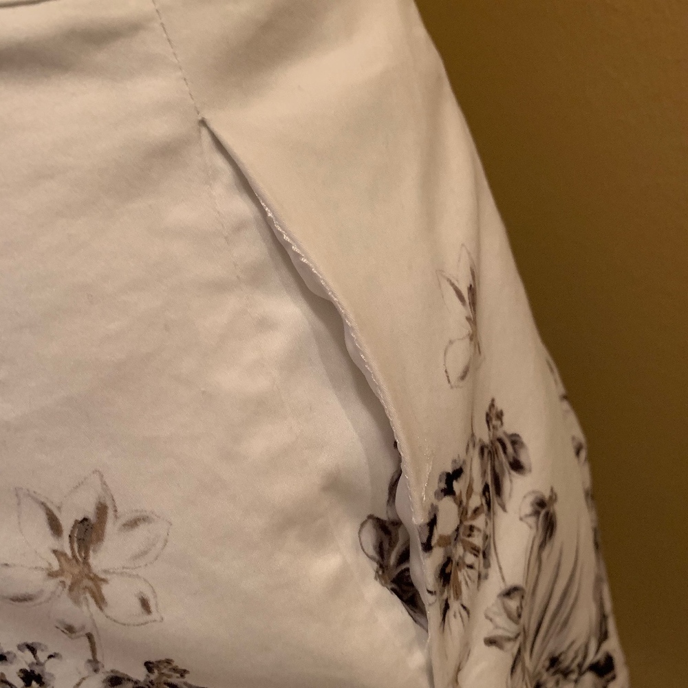 WHBM 8 Gore Skirt B5 - Picture 4 of 8